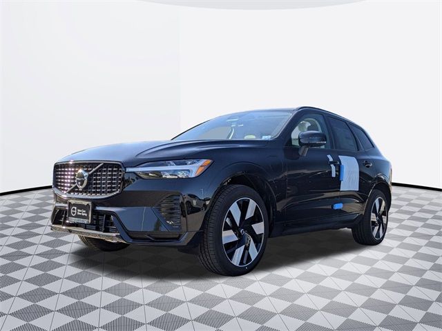 2025 Volvo XC60 Plug-In Hybrid Plus