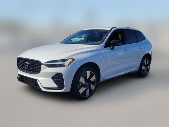 2025 Volvo XC60 Plug-In Hybrid Plus