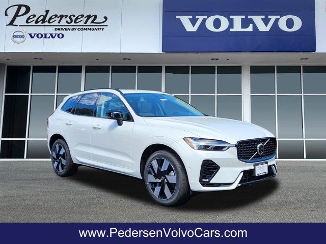 2025 Volvo XC60 Plug-In Hybrid Plus