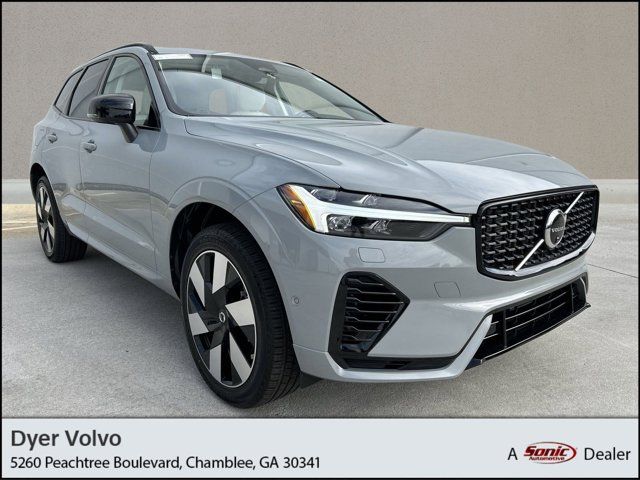 2025 Volvo XC60 Plug-In Hybrid Plus