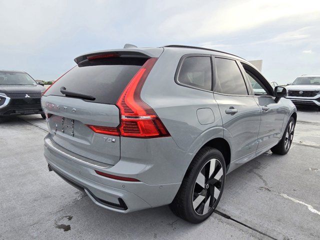 2025 Volvo XC60 Plug-In Hybrid Plus