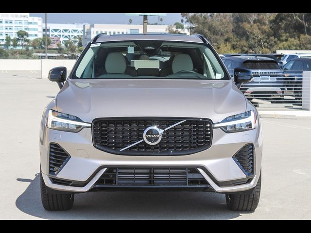 2025 Volvo XC60 Plug-In Hybrid Plus