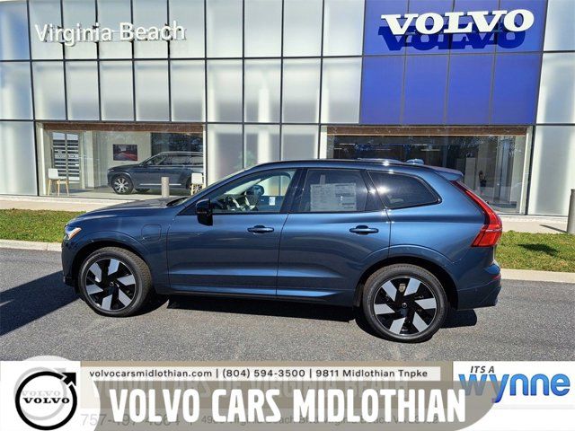 2025 Volvo XC60 Plug-In Hybrid Plus