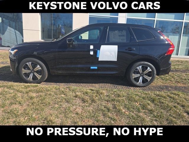 2025 Volvo XC60 Plug-In Hybrid Plus