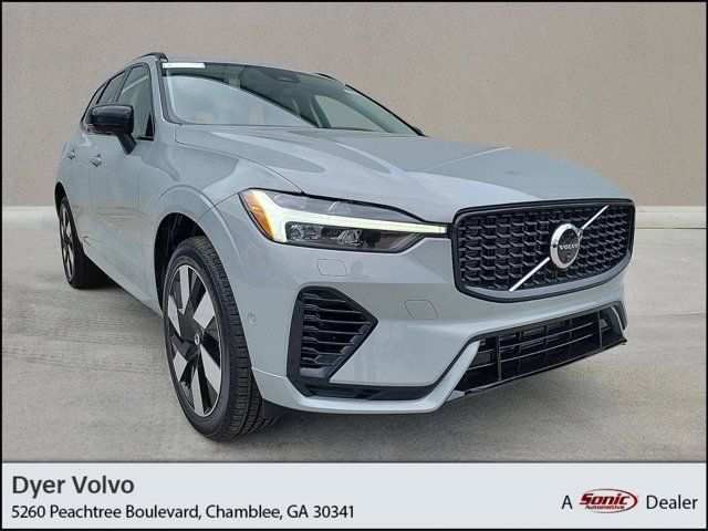 2025 Volvo XC60 Plug-In Hybrid Plus