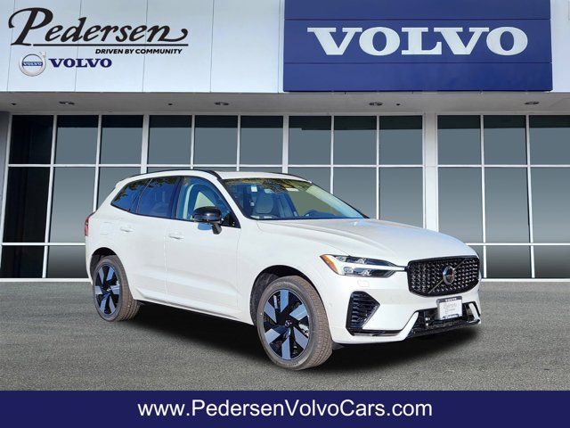 2025 Volvo XC60 Plug-In Hybrid Plus