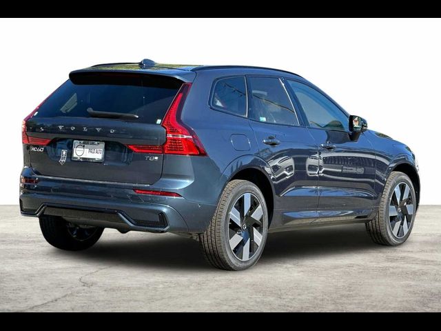 2025 Volvo XC60 Plug-In Hybrid Plus