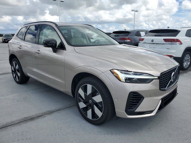 2025 Volvo XC60 Plug-In Hybrid Plus