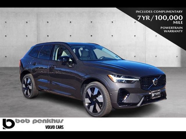 2025 Volvo XC60 Plug-In Hybrid Plus