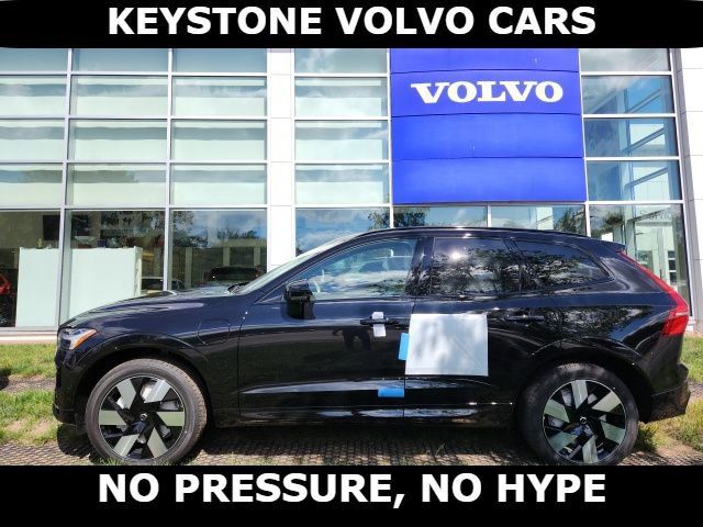 2025 Volvo XC60 Plug-In Hybrid Plus