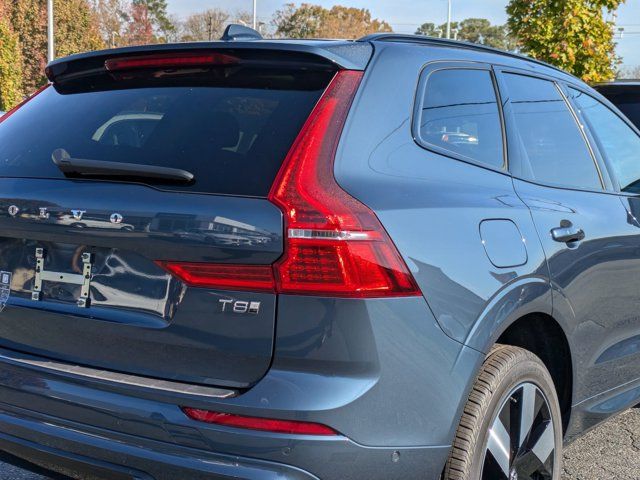 2025 Volvo XC60 Plug-In Hybrid Plus