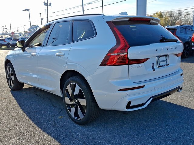 2025 Volvo XC60 Plug-In Hybrid Plus