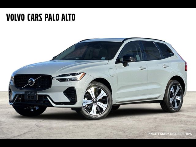 2025 Volvo XC60 Plug-In Hybrid Plus