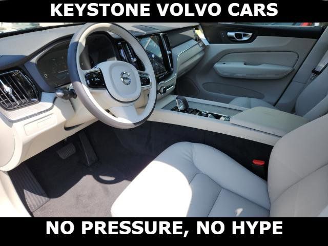 2025 Volvo XC60 Plug-In Hybrid Plus