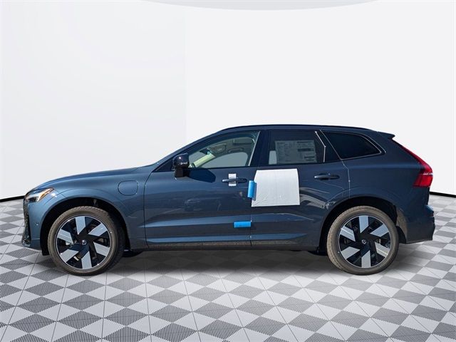 2025 Volvo XC60 Plug-In Hybrid Plus