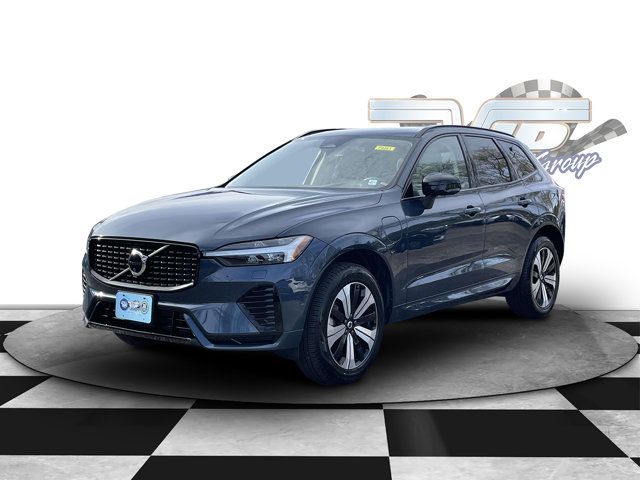 2025 Volvo XC60 Plug-In Hybrid Plus