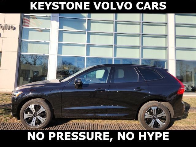 2025 Volvo XC60 Plug-In Hybrid Plus