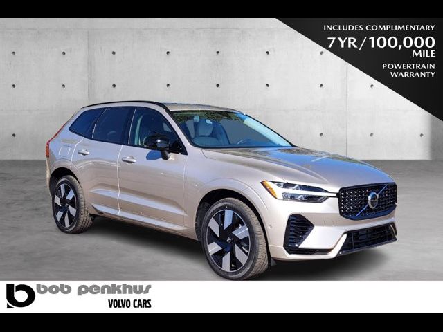 2025 Volvo XC60 Plug-In Hybrid Plus