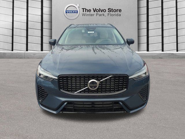 2025 Volvo XC60 Plug-In Hybrid Plus