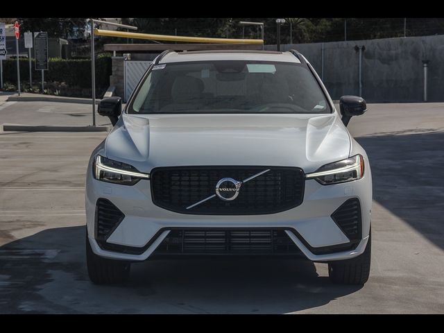 2025 Volvo XC60 Plug-In Hybrid Plus