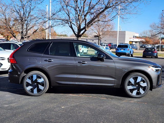 2025 Volvo XC60 Plug-In Hybrid Plus