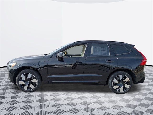 2025 Volvo XC60 Plug-In Hybrid Plus