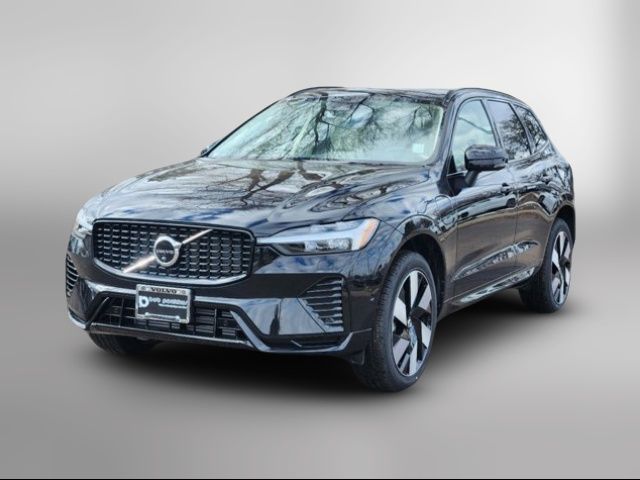 2025 Volvo XC60 Plug-In Hybrid Plus