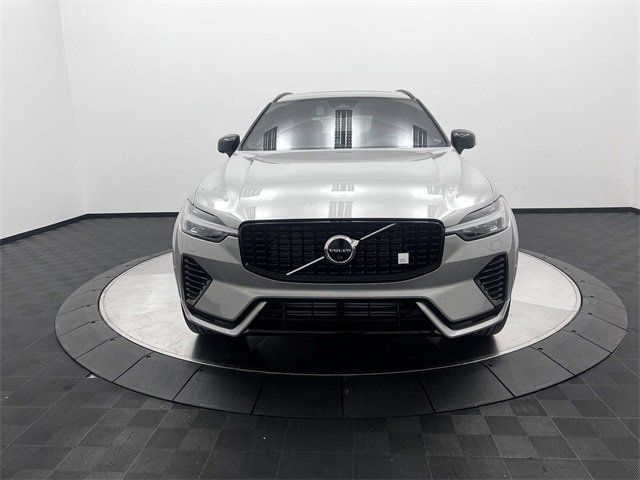 2025 Volvo XC60 Plug-In Hybrid Polestar Engineered