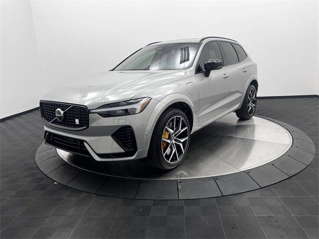 2025 Volvo XC60 Plug-In Hybrid Polestar Engineered