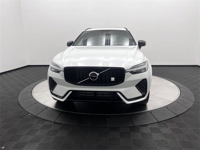 2025 Volvo XC60 Plug-In Hybrid Polestar Engineered