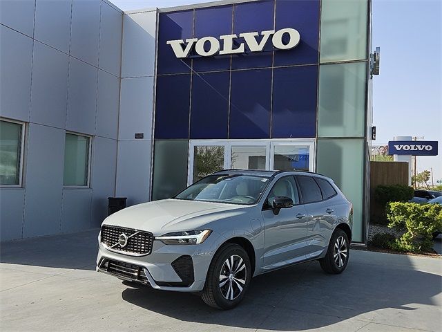 2025 Volvo XC60 Plug-In Hybrid Core