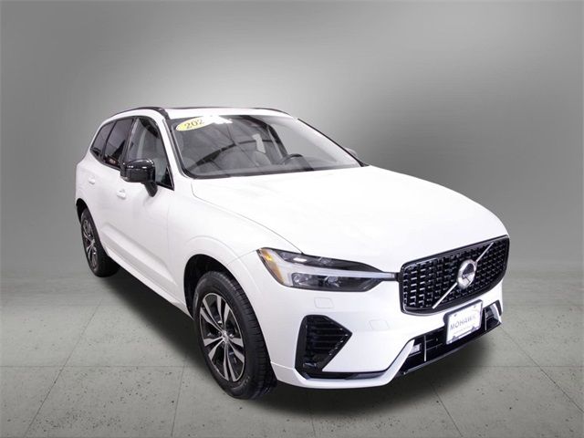 2025 Volvo XC60 Plug-In Hybrid Core