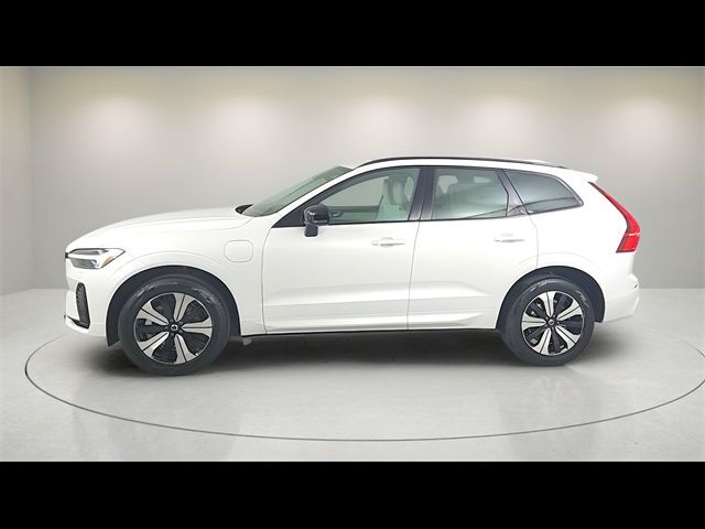 2025 Volvo XC60 Plug-In Hybrid Core