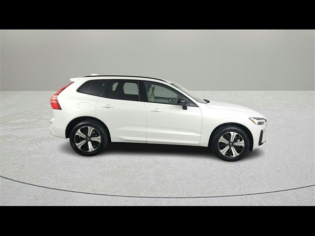 2025 Volvo XC60 Plug-In Hybrid Core