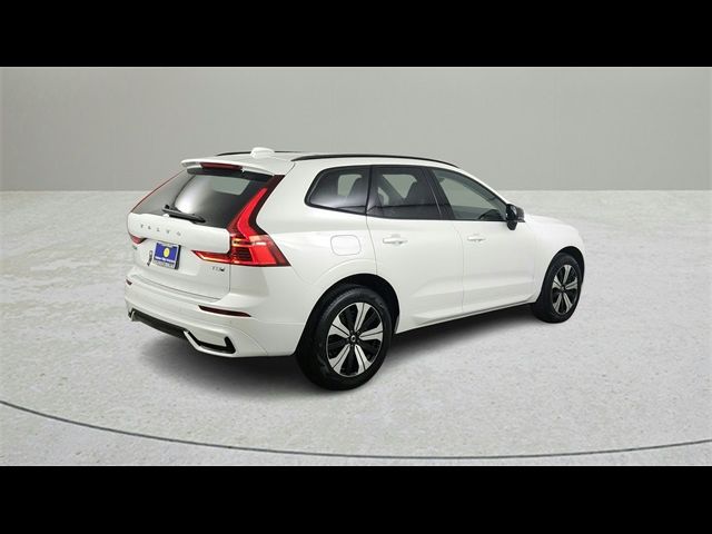 2025 Volvo XC60 Plug-In Hybrid Core