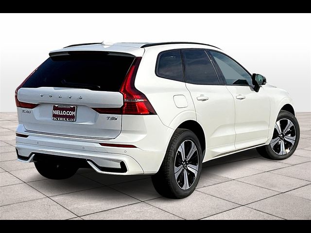 2025 Volvo XC60 Plug-In Hybrid Core