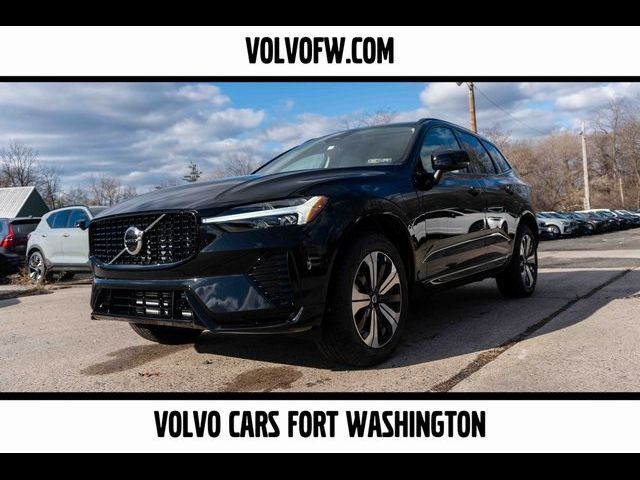 2025 Volvo XC60 Plug-In Hybrid Core