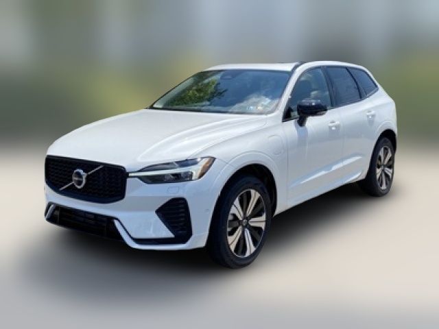 2025 Volvo XC60 Plug-In Hybrid Plus