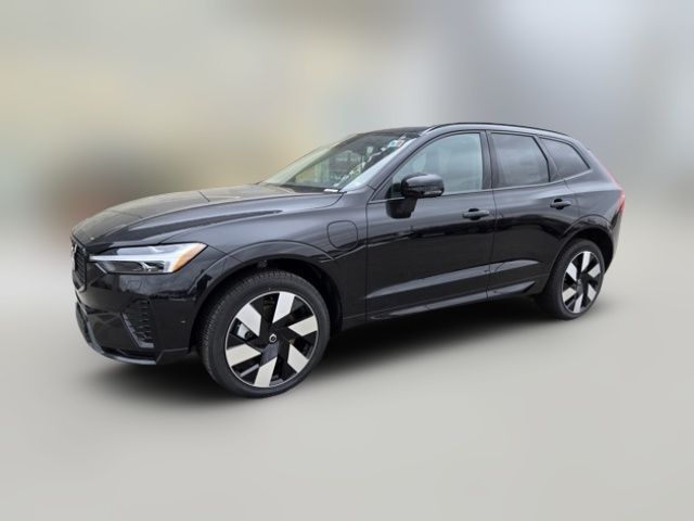 2025 Volvo XC60 Plug-In Hybrid Plus