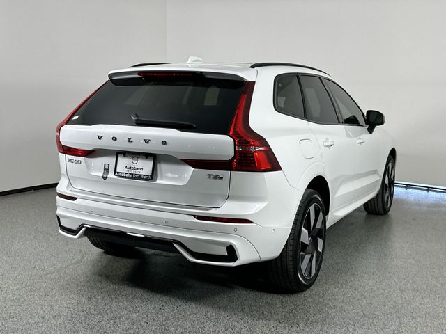 2025 Volvo XC60 Plug-In Hybrid Plus