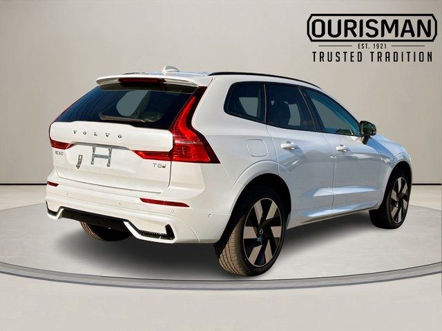 2025 Volvo XC60 Plug-In Hybrid Plus
