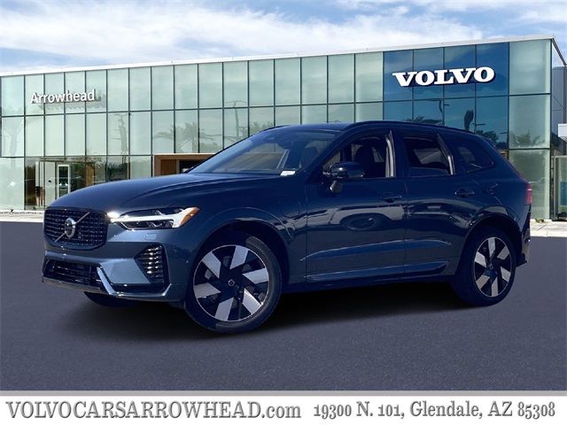 2025 Volvo XC60 Plug-In Hybrid Plus