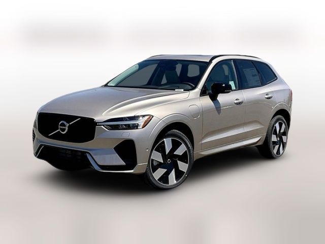 2025 Volvo XC60 Plug-In Hybrid Plus