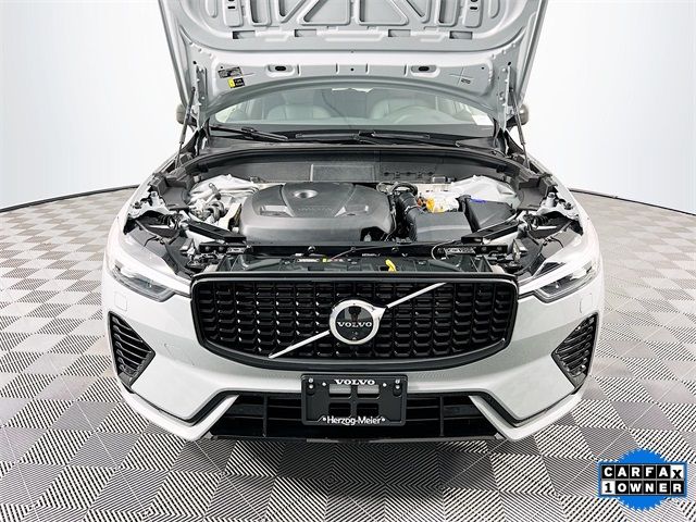 2025 Volvo XC60 Plug-In Hybrid Plus