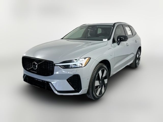 2025 Volvo XC60 Plug-In Hybrid Plus