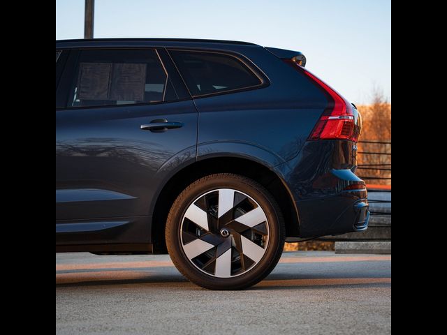 2025 Volvo XC60 Plug-In Hybrid Plus