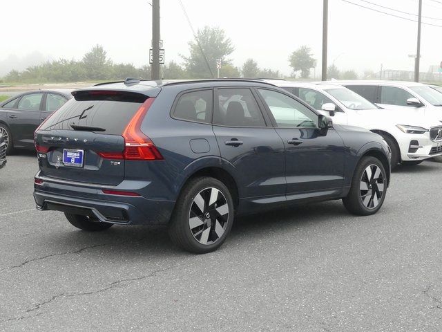 2025 Volvo XC60 Plug-In Hybrid Plus