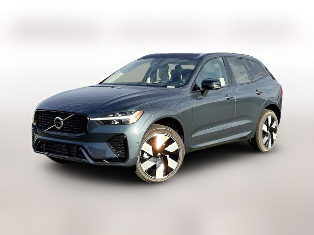 2025 Volvo XC60 Plug-In Hybrid Plus