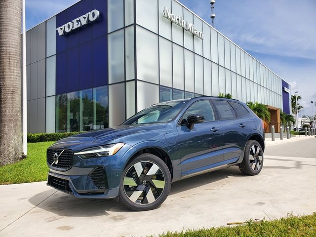 2025 Volvo XC60 Plug-In Hybrid Plus