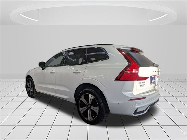 2025 Volvo XC60 Plug-In Hybrid Plus